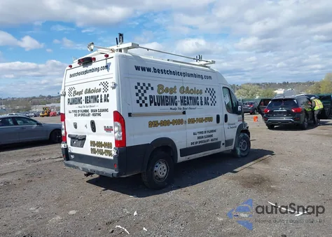 2019 Ram Promaster 1500 High Roof 136 Wb из США, поврежденный, VIN 3C6TRVBG9KE556707